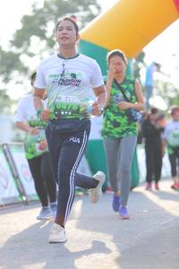 BIB: 
                            <button type="button" onclick="openModal(3653681)" class="btn btn-primary btn-sm float-right btn-popup" data-toggle="modal" data-target=".modal-high-quality">
                        <i class="fas fa-shopping-cart"></i> Add to Cart
                    </button>
                                            <button type="button" onclick="isThisMe(3653681, true)" class="btn btn-success btn-sm float-right btn-popup btn-isme hidden" data-toggle="tooltip" data-placement="bottom" title="นี่คือรูปของคุณใช่ไหม คลิกที่นี่เพื่อเอาเข้าอัลบั้ม">
                        <i class="fas fa-plus"></i> Add to album
                    </button>
                    <button type="button" onclick="isThisMe(3653681, false)" class="btn btn-warning btn-sm float-right btn-popup btn-isnotme hidden">
                        <i class="fas fa-ban"></i> Remove from album
                    </button>